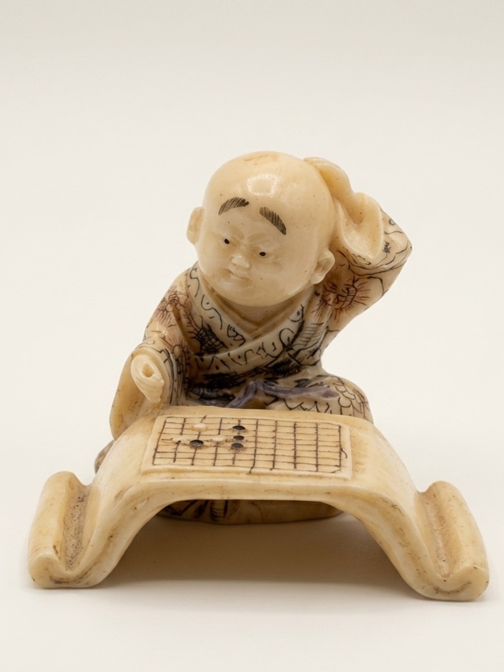 Vintage Japanese Netsuke Figurine - Boy Playing Go Board Game